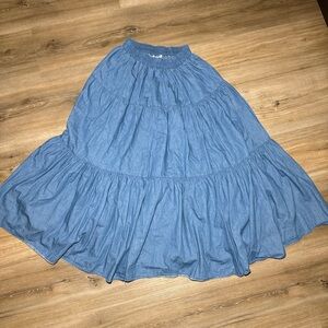 Vintage | Glen Cove USA | M | Blue Tiered Skirt | Elastic Waist | 100% Cotton.